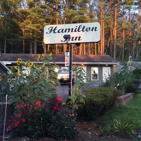 Hamilton Inn Sturbridge Buitenkant foto