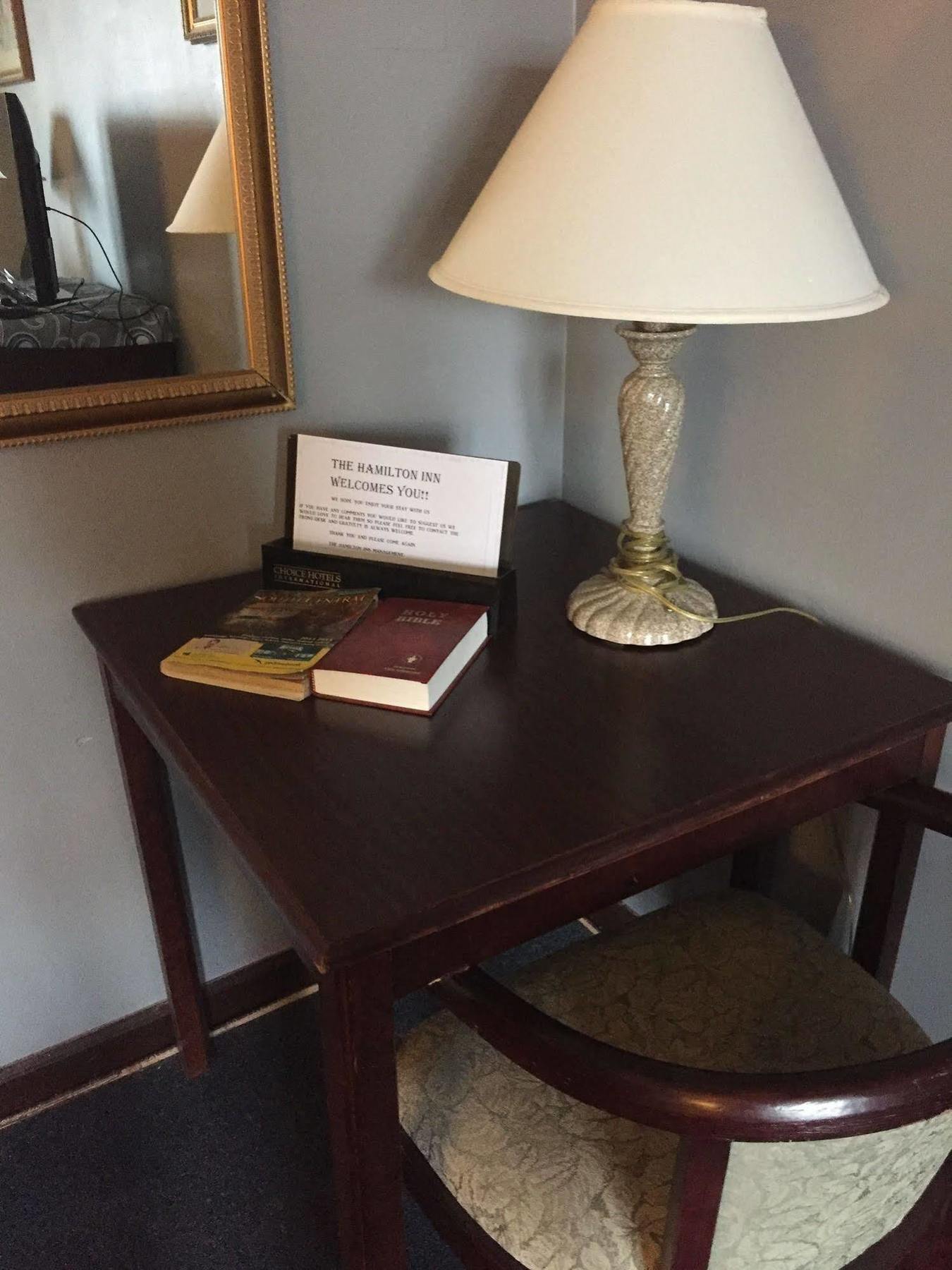 Hamilton Inn Sturbridge Buitenkant foto